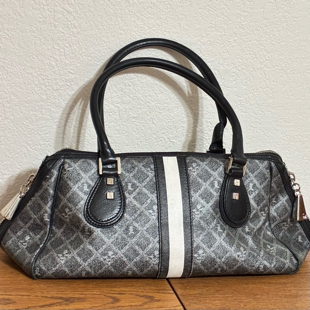 L.A.M.B. by Gwen Stefani Shadow Esquivel Satchel Luxury Designer Handbag - Picture 3 of 14